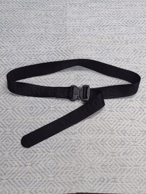American Eagle Outfitters Black Webbing Belt with Logo Detail